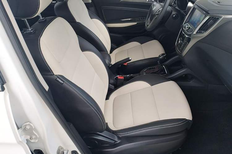Used CHANGAN CS35 2017 1.6L Automatic Prestige Model Right Front Seat