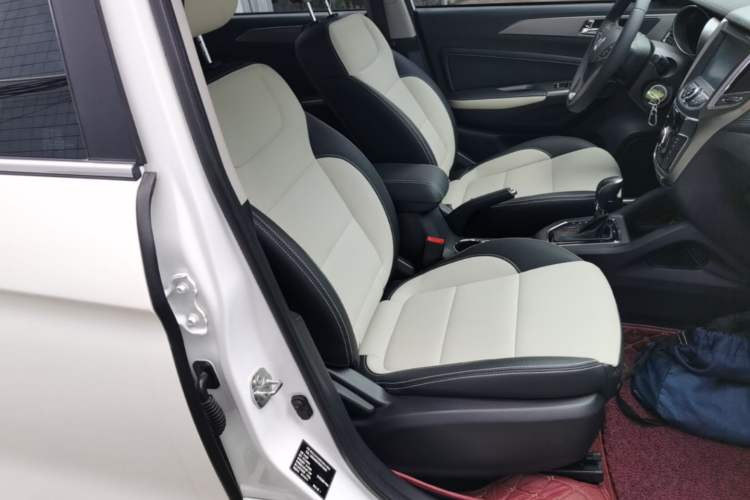 Used CHANGAN CS35 2017 1.6L Automatic Luxury Model Right Front Seat