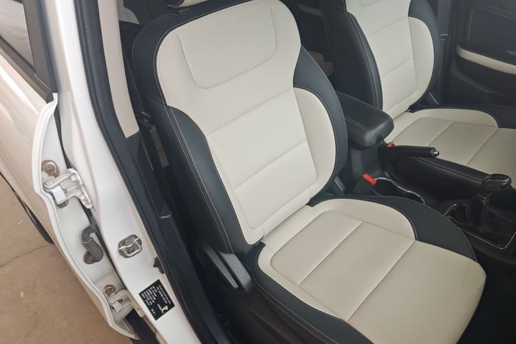 Used CHANGAN CS35 2017 1.6L Manual Luxury Model Right Front Seat