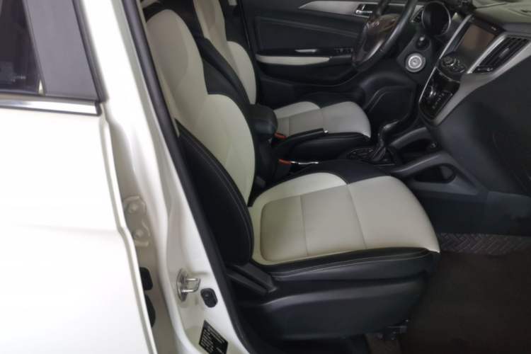 Used CHANGAN CS35 2017 1.6L Automatic Luxury Model Right Front Seat