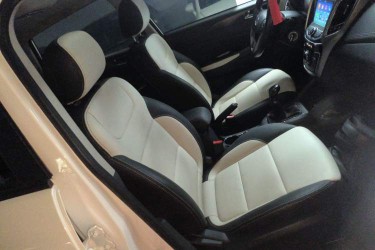 Used CHANGAN CS35 2017 1.6L Manual Luxury Model Right Front Seat