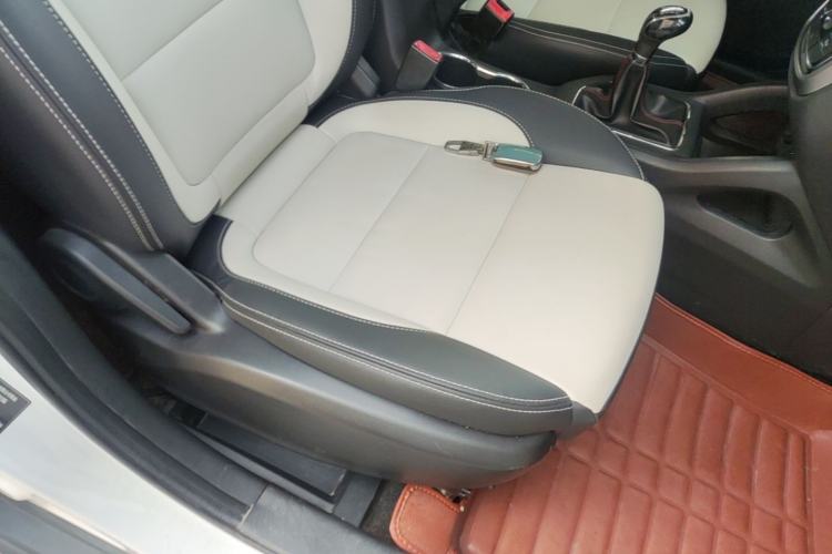 Used CHANGAN CS35 2017 1.6L Manual Luxury Model Right Front Seat