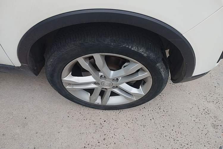Used CHANGAN CS35 2017 1.6L Automatic Luxury Model Right Front Wheel Hub