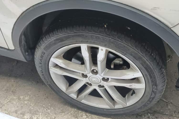 Used CHANGAN CS35 2017 1.6L Manual Luxury Model Right Front Wheel Hub