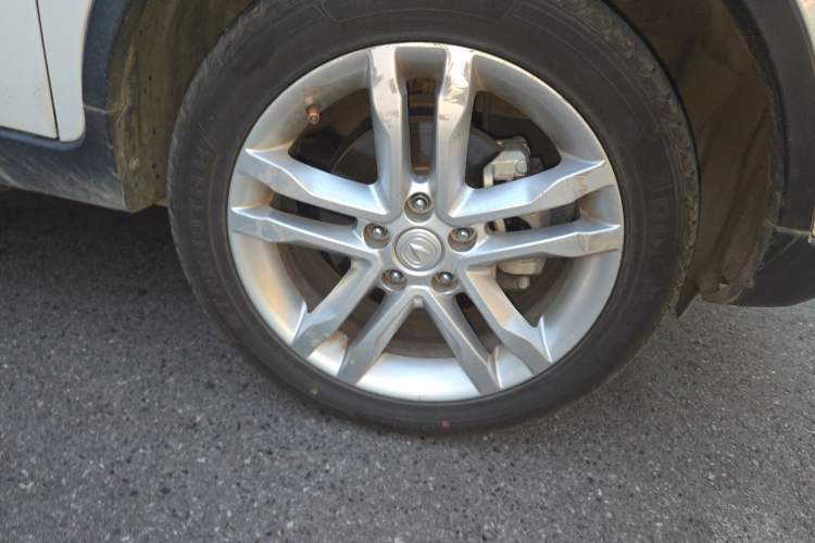 Used CHANGAN CS35 2017 1.6L Manual Luxury Model Right Front Wheel Hub