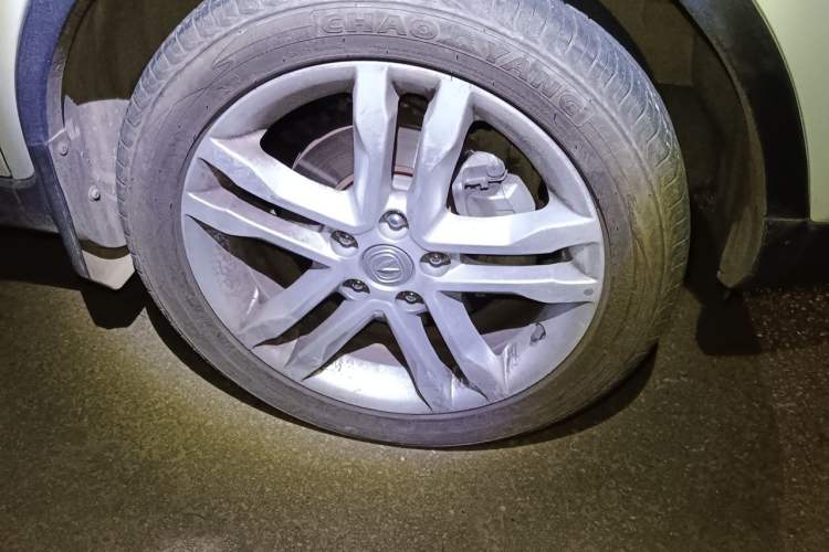 Used CHANGAN CS35 2017 1.6L Automatic Luxury Model Right Front Wheel Hub