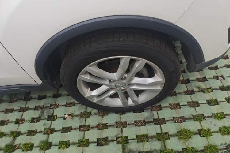 Used CHANGAN CS35 2017 1.6L Automatic Luxury Model Right Front Wheel Hub