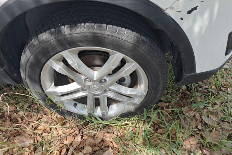 Used CHANGAN CS35 2017 1.6L Manual Luxury Model Right Front Wheel Hub
