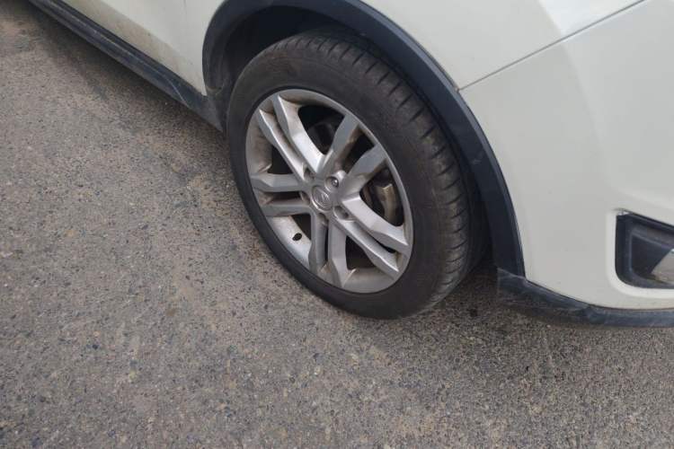 Used CHANGAN CS35 2017 1.6L Automatic Luxury Model Right Front Wheel Hub