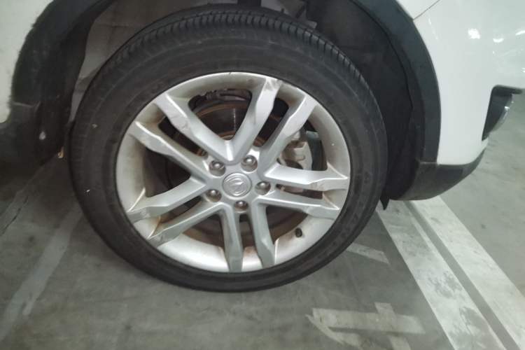 Used CHANGAN CS35 2017 1.6L Automatic Luxury Model Right Front Wheel Hub