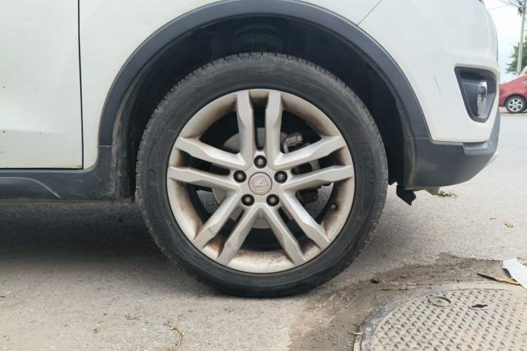 Used CHANGAN CS35 2017 1.6L Automatic Luxury Model Right Front Wheel Hub