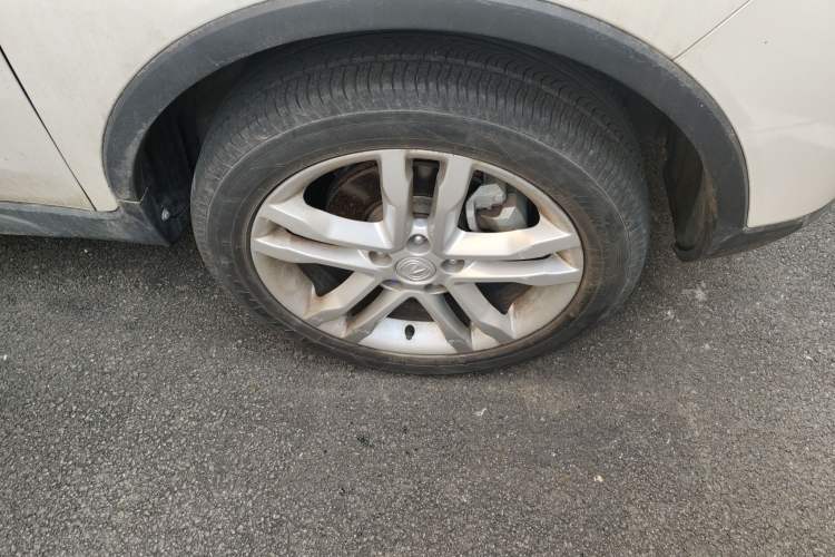 Used CHANGAN CS35 2017 1.6L Automatic Luxury Model Right Front Wheel Hub