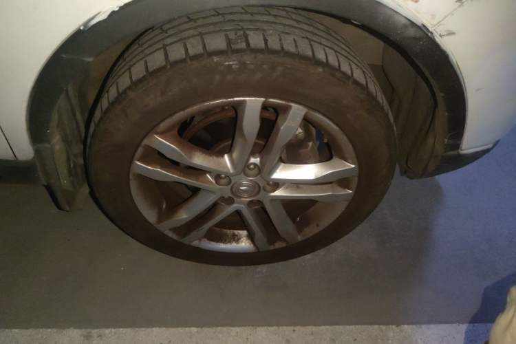 Used CHANGAN CS35 2017 1.6L Automatic Luxury Model Right Front Wheel Hub