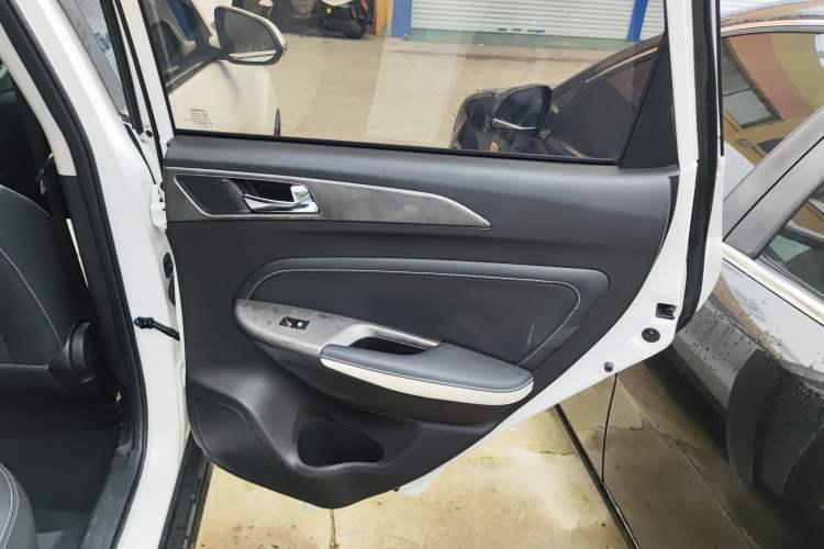 Used CHANGAN CS35 2017 1.6L Automatic Luxury Model Right Rear Door Interior