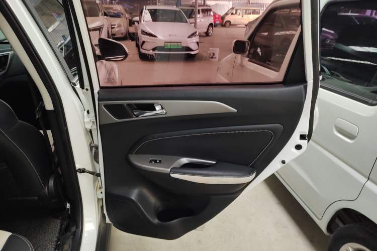 Used CHANGAN CS35 2017 1.6L Automatic Luxury Model Right Rear Door Interior