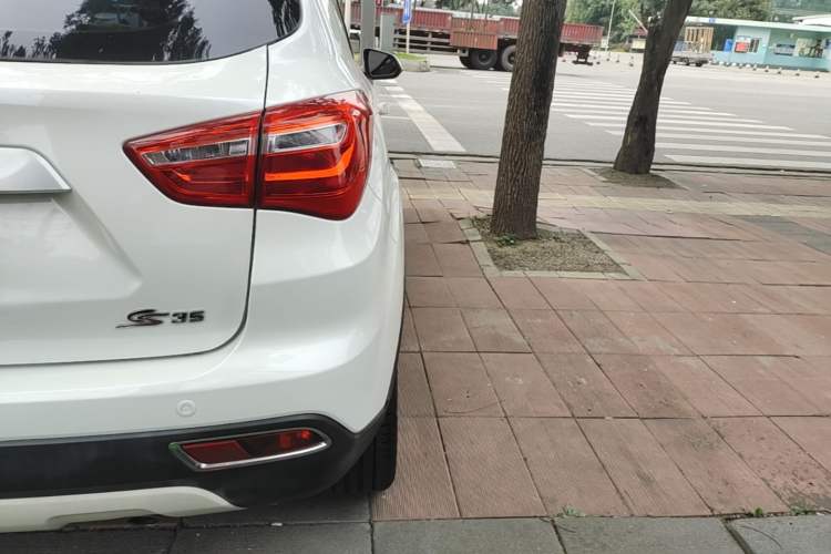 Used CHANGAN CS35 2017 1.6L Manual Luxury Model Right Rear Taillight