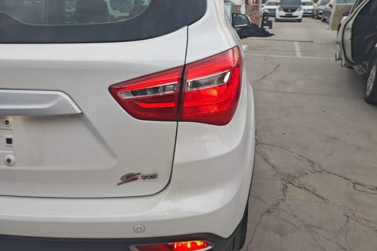 Used CHANGAN CS35 2017 1.6L Automatic Luxury Model Right Rear Taillight