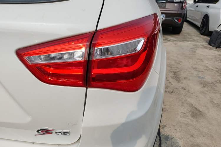 Used CHANGAN CS35 2017 1.6L Automatic Luxury Model Right Rear Taillight