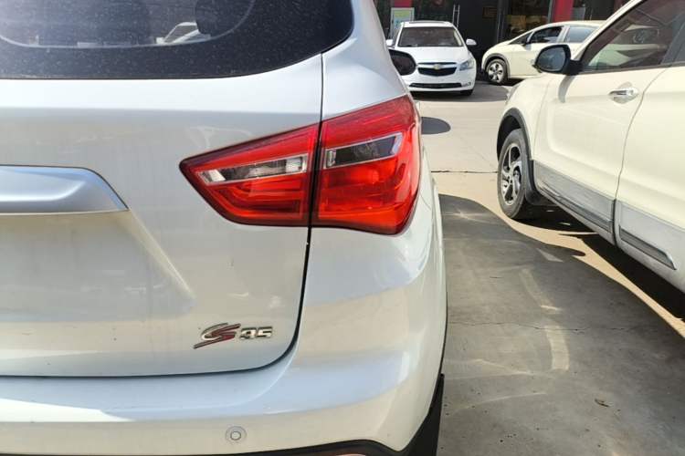 Used CHANGAN CS35 2017 1.6L Manual Luxury Model Right Rear Taillight