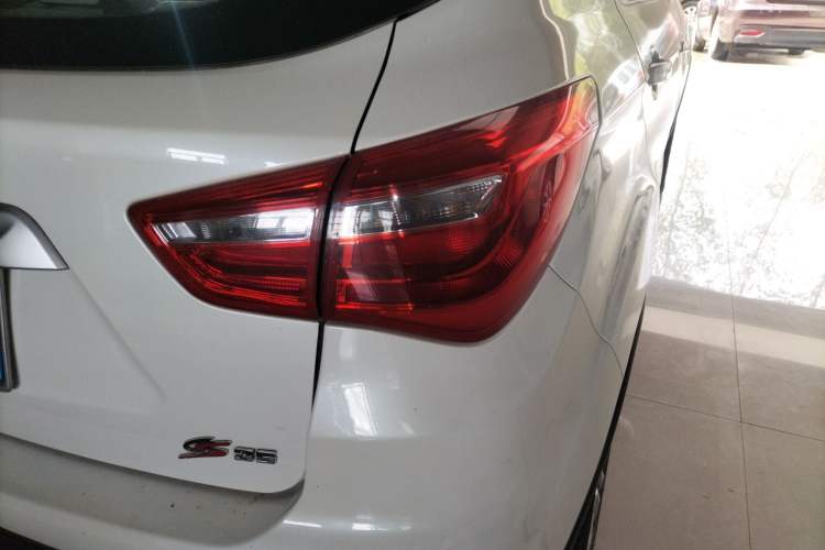 Used CHANGAN CS35 2017 1.6L Automatic Luxury Model Right Rear Taillight