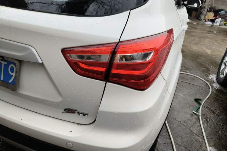 Used CHANGAN CS35 2017 1.6L Automatic Luxury Model Right Rear Taillight