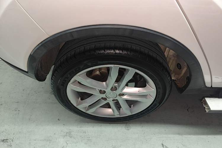 Used CHANGAN CS35 2017 1.6L Automatic Luxury Model Right Rear Wheel Hub