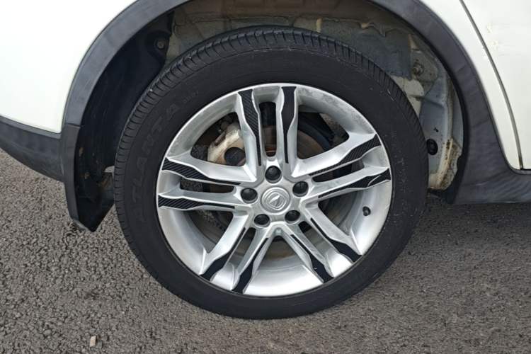 Used CHANGAN CS35 2017 1.6L Manual Luxury Model Right Rear Wheel Hub