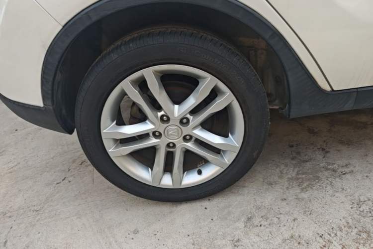 Used CHANGAN CS35 2017 1.6L Automatic Luxury Model Right Rear Wheel Hub