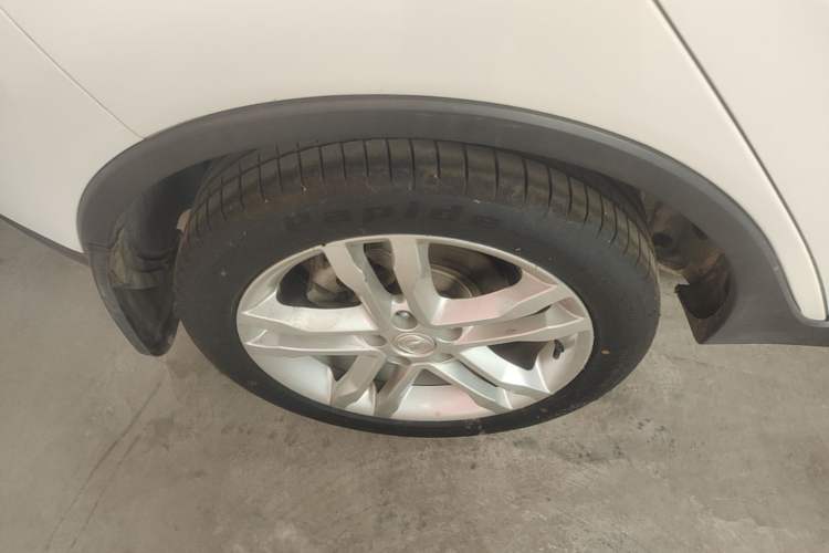 Used CHANGAN CS35 2017 1.6L Manual Luxury Model Right Rear Wheel Hub