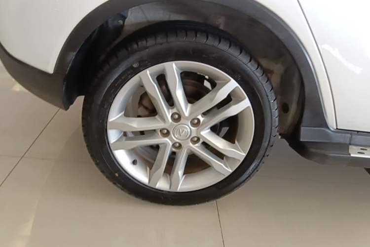Used CHANGAN CS35 2017 1.6L Automatic Luxury Model Right Rear Wheel Hub