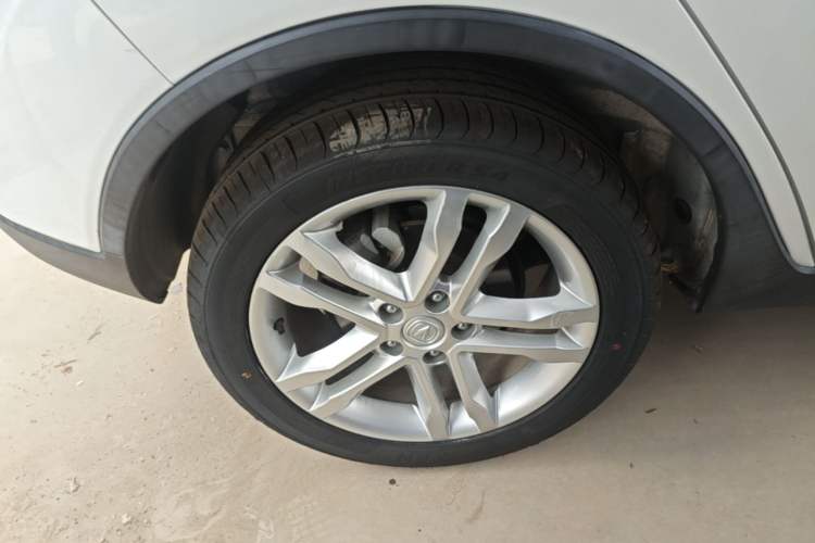 Used CHANGAN CS35 2017 1.6L Manual Luxury Model Right Rear Wheel Hub