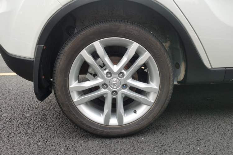 Used CHANGAN CS35 2017 1.6L Manual Luxury Model Right Rear Wheel Hub