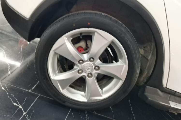 Used CHANGAN CS35 2017 1.6L Automatic Prestige Model Right Rear Wheel Hub