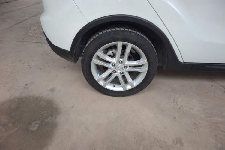 Used CHANGAN CS35 2017 1.6L Manual Luxury Model Right Rear Wheel Hub