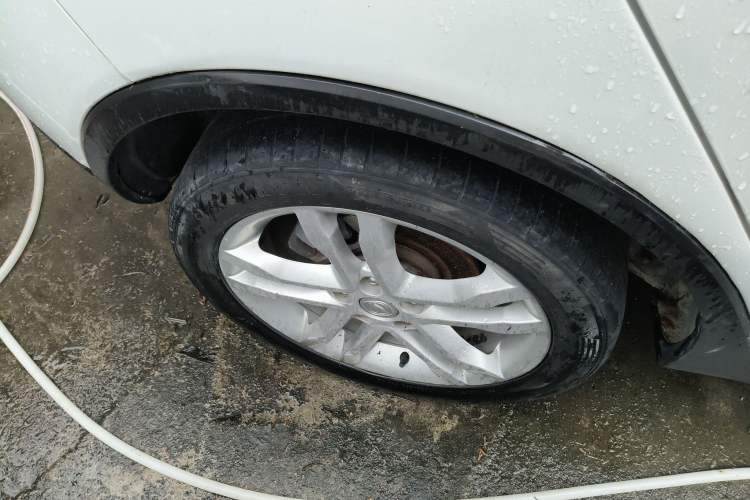 Used CHANGAN CS35 2017 1.6L Automatic Luxury Model Right Rear Wheel Hub