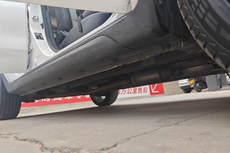 Used CHANGAN CS35 2017 1.6L Automatic Luxury Model Right Side Sill