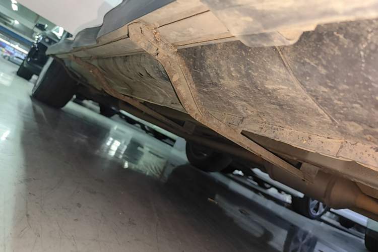 Used CHANGAN CS35 2017 1.6L Automatic Luxury Model Right Side Sill