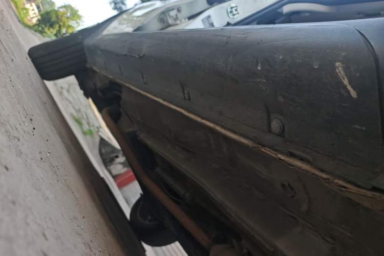 Used CHANGAN CS35 2017 1.6L Automatic Luxury Model Right Side Sill