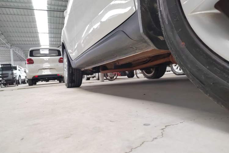 Used CHANGAN CS35 2017 1.6L Automatic Luxury Model Right Side Sill