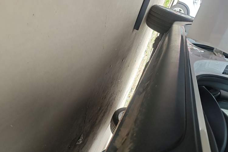 Used CHANGAN CS35 2017 1.6L Manual Luxury Model Right Side Sill