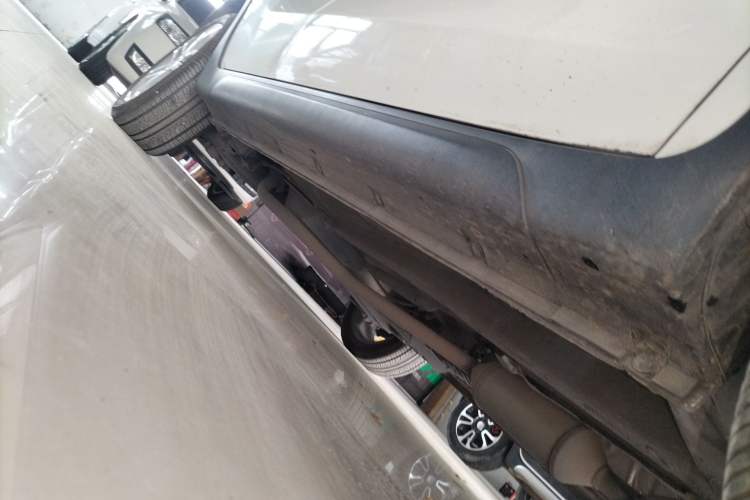 Used CHANGAN CS35 2017 1.6L Automatic Luxury Model Right Side Sill