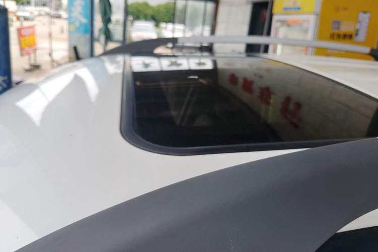 Used CHANGAN CS35 2017 1.6L Automatic Luxury Model Roof