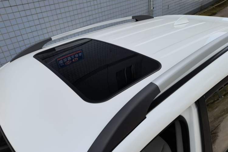 Used CHANGAN CS35 2017 1.6L Automatic Luxury Model Roof