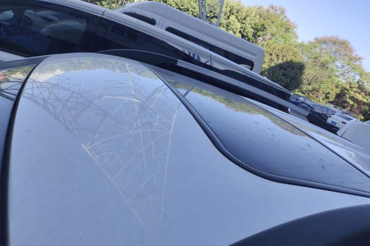 Used CHANGAN CS35 2017 1.6L Manual Luxury Model Roof