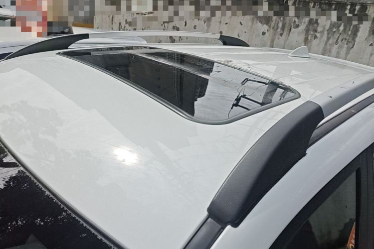 Used CHANGAN CS35 2017 1.6L Automatic Luxury Model Roof