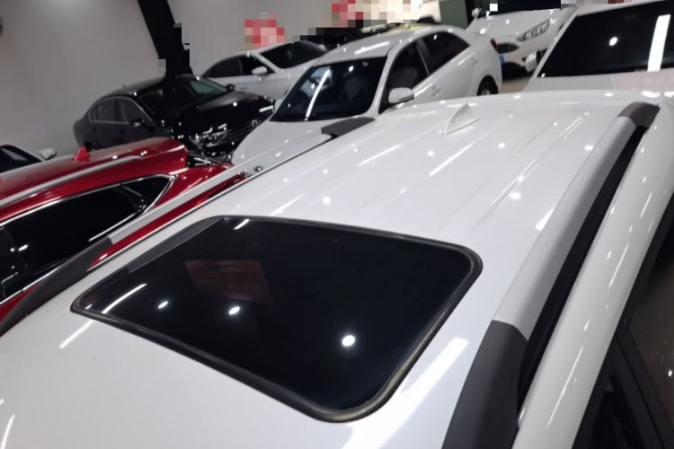 Used CHANGAN CS35 2017 1.6L Automatic Prestige Model Roof