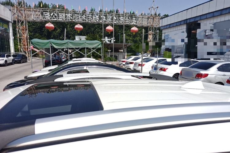 Used CHANGAN CS35 2017 1.6L Manual Luxury Model Roof