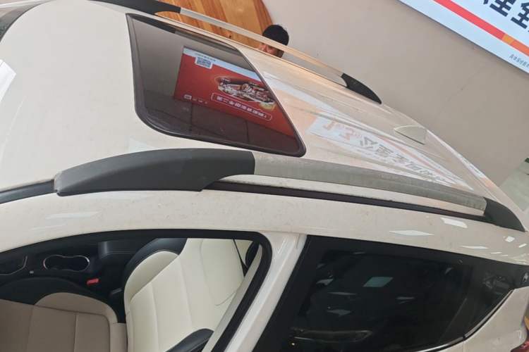 Used CHANGAN CS35 2017 1.6L Automatic Luxury Model Roof