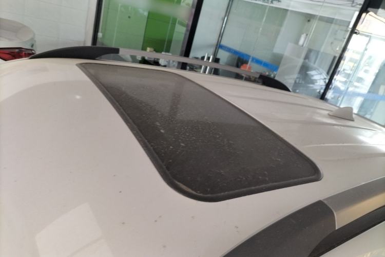 Used CHANGAN CS35 2017 1.6L Automatic Luxury Model Roof