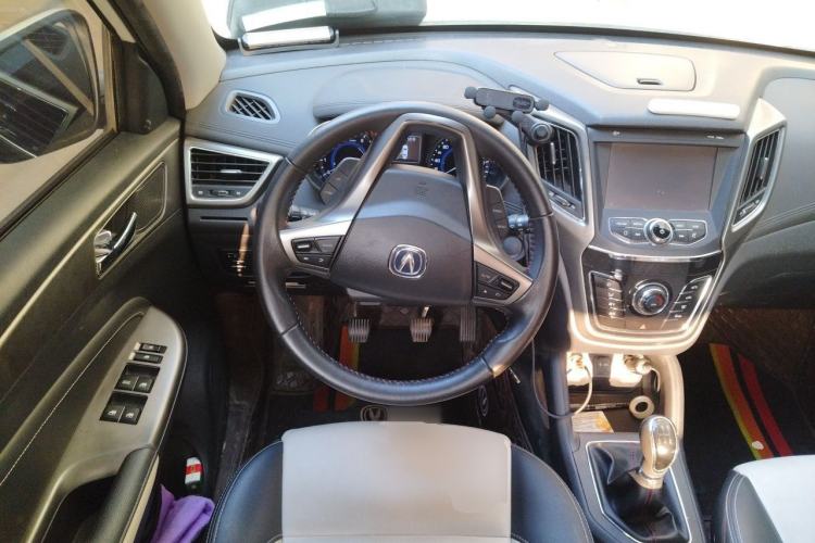 Used CHANGAN CS35 2017 1.6L Manual Luxury Model Steering Wheel